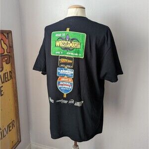 2017 WrestleMania Crew T-shirt Size XL